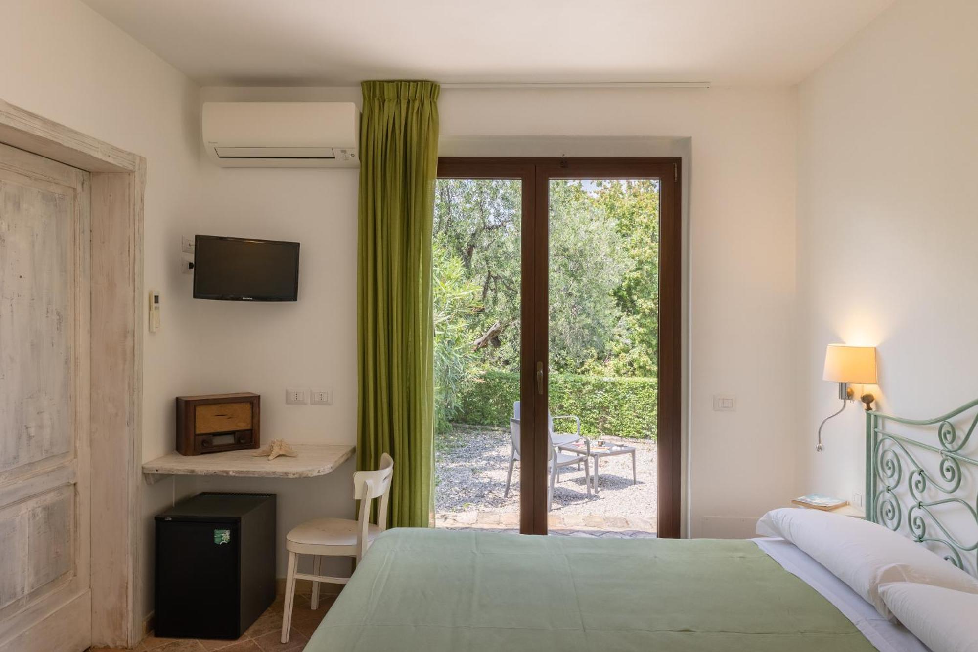Villa Cri Cri B&B Di Charme Сан Бенедето дел Тронто Екстериор снимка